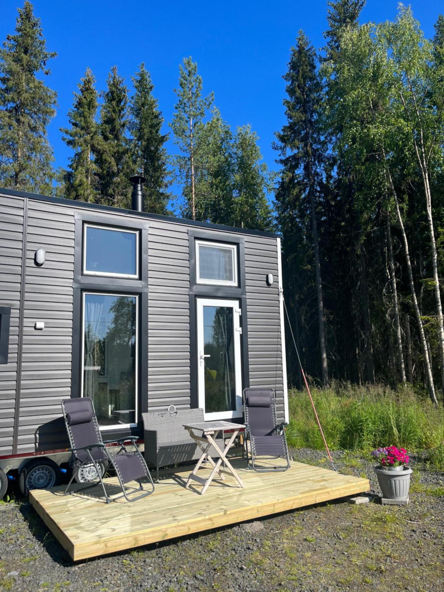 הוילה טורניו Luxus Tiny House Saagala מראה חיצוני תמונה